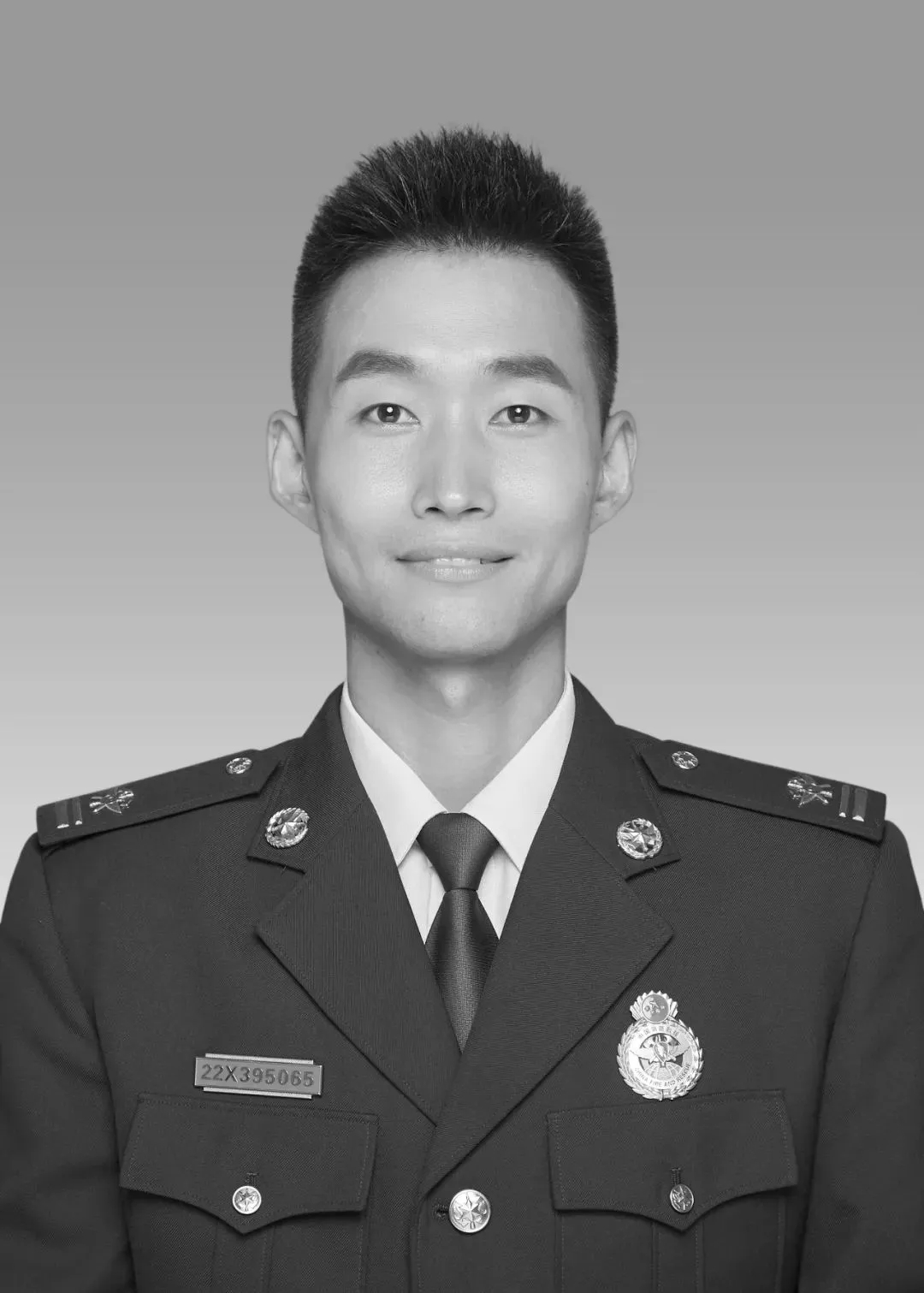 敬业奉献 南岸区 万惠文（照片）.jpg